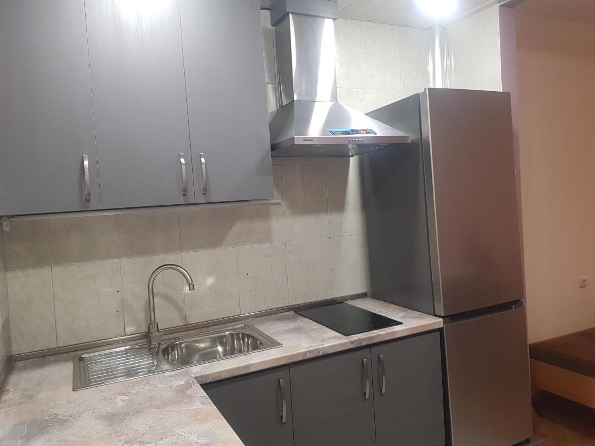 Guest House Yerevan Exterior photo